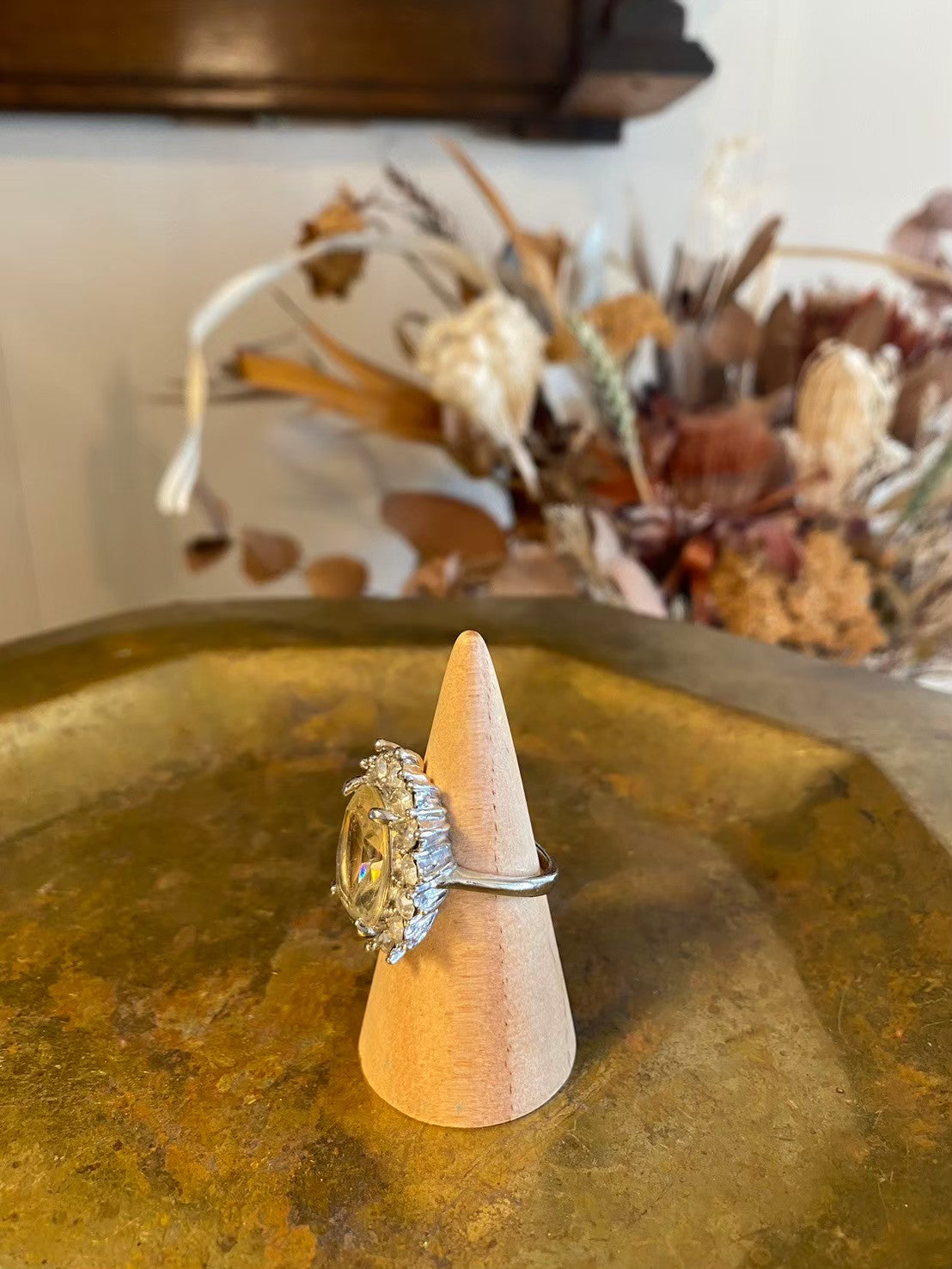 paris vintage ring