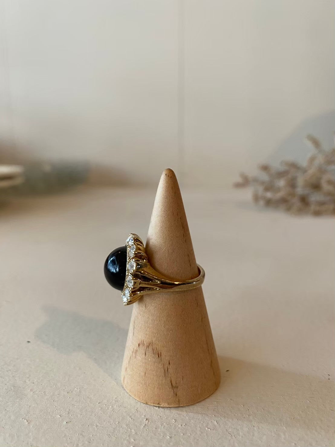 paris vintage ring