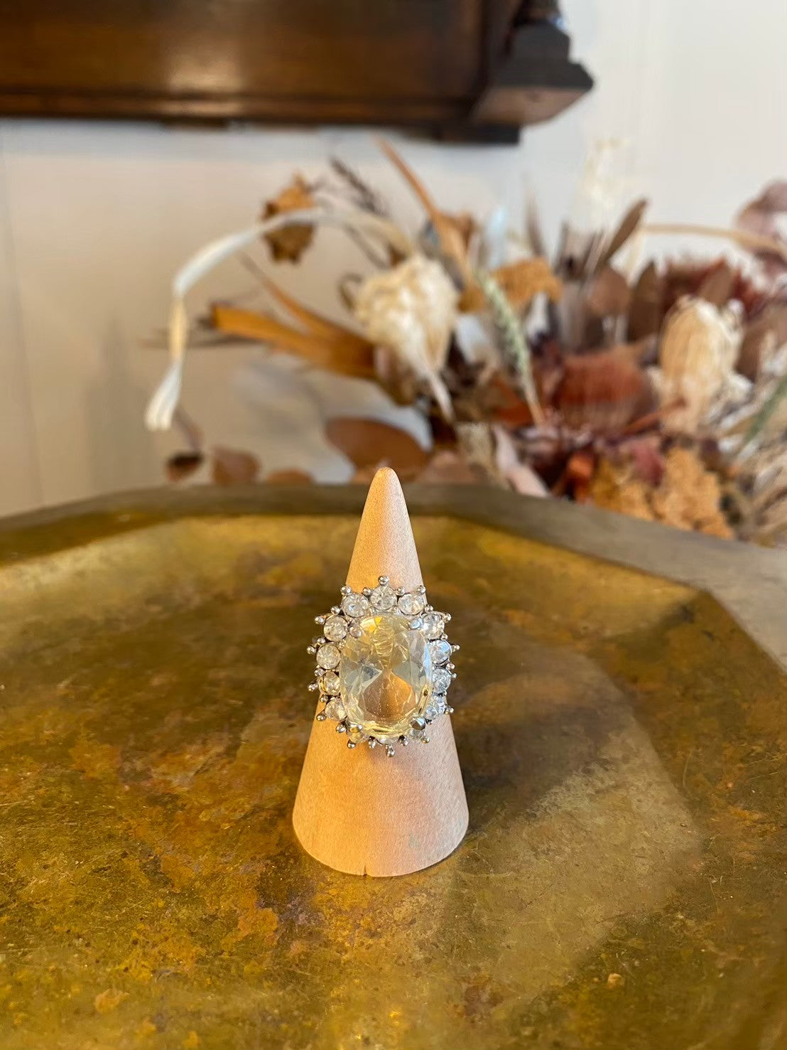 paris vintage ring