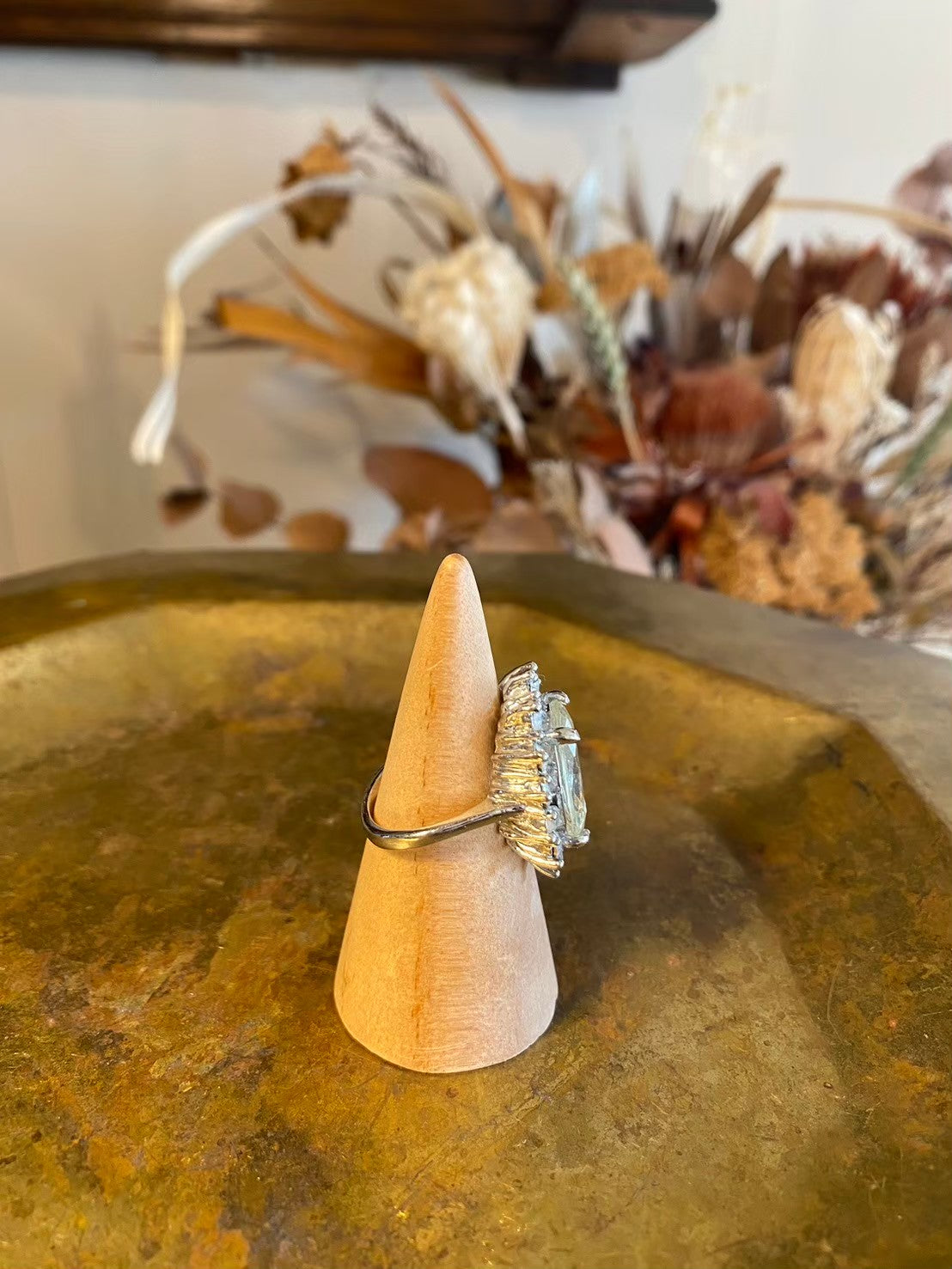 paris vintage ring