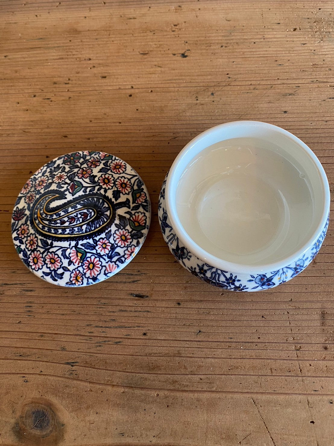 GIEN vintage items