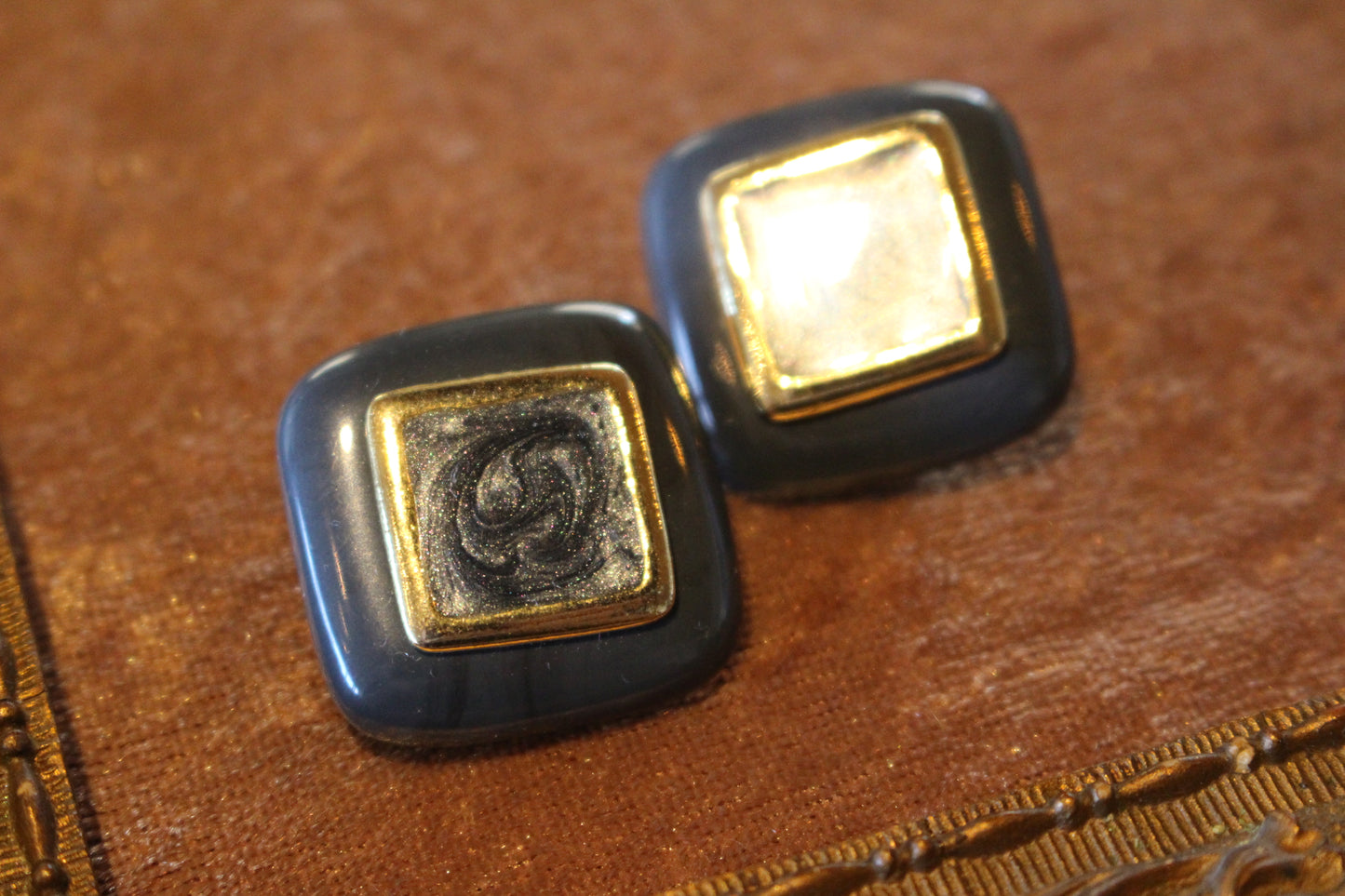 paris vintage earrings