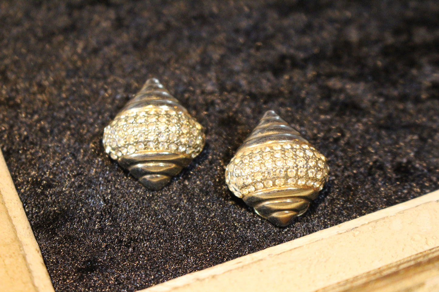 paris vintage earrings