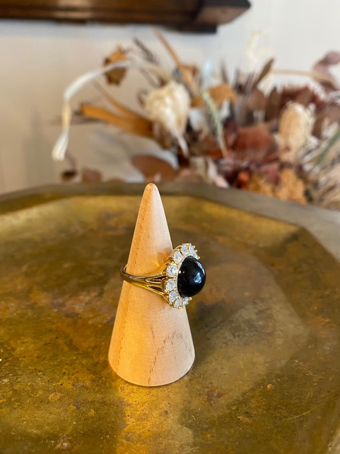 paris vintage ring