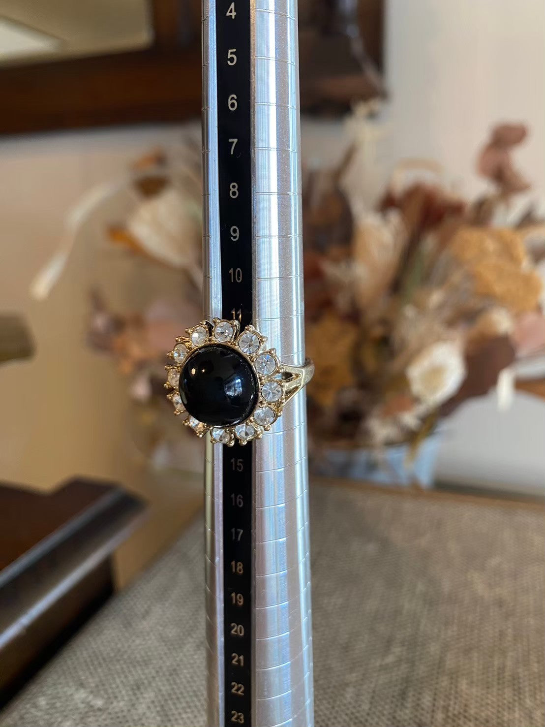 paris vintage ring