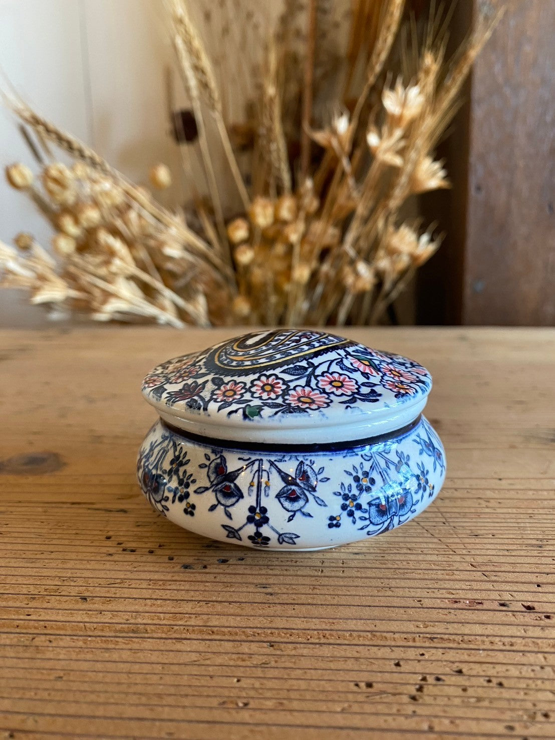 GIEN vintage items