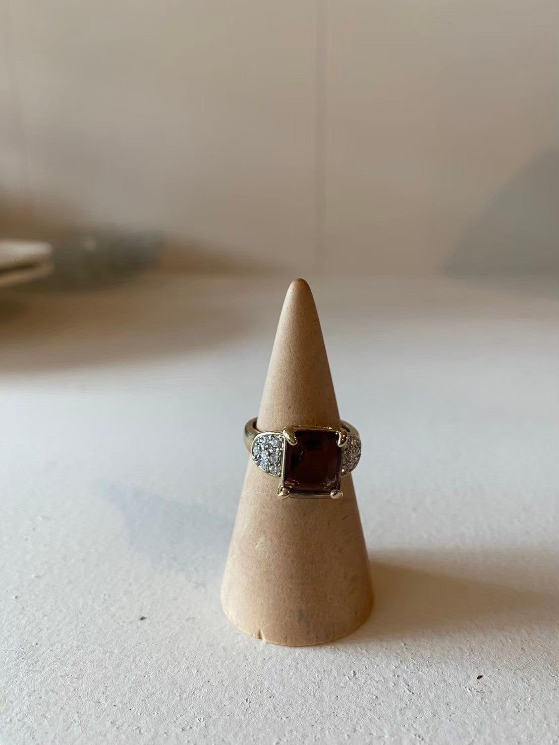 paris vintage ring