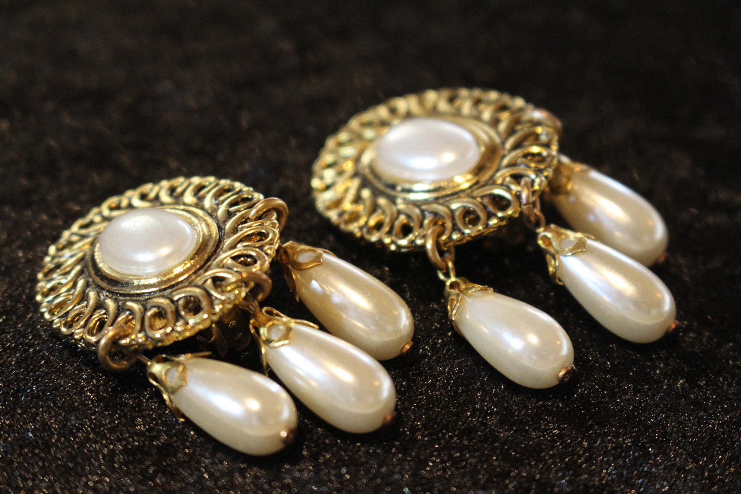paris vintage earrrings