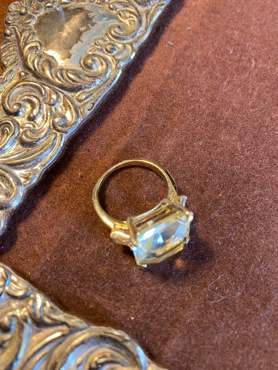paris vintage ring