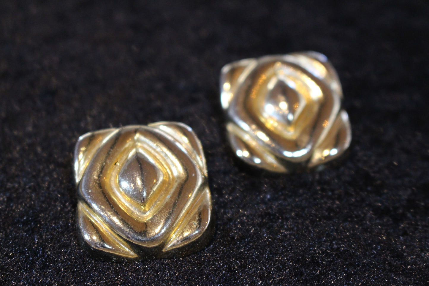 paris vintage earrings