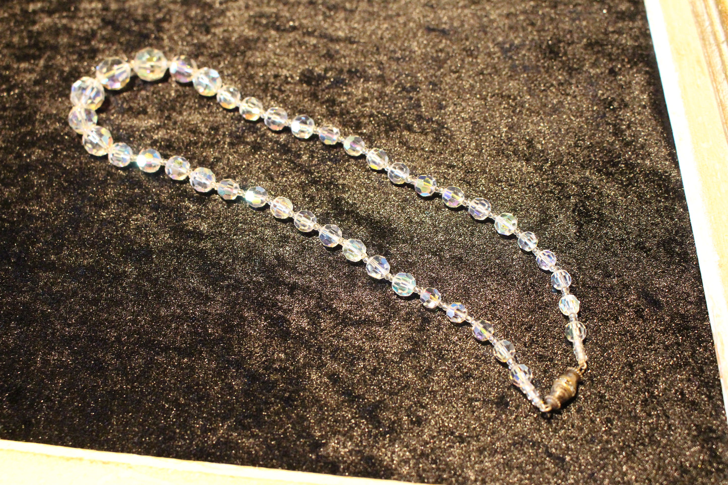 paris vintage necklace